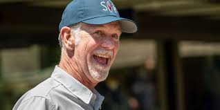 CBS exec and writer Gil Schwartz, a.k.a. Stanley Bing, dies