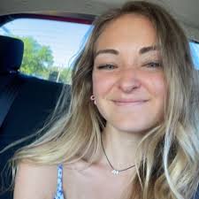 Danielle Dolan (@dani_dolan04)