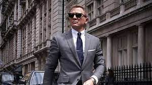 James bond. ― bond introduces himself in casino royale.11 royal navy commander james bond, cmg, rnvr, is a fictional character created by british journalist and novelist ian fleming in 1953. Neuer Keine Zeit Zu Sterben Trailer Daniel Craig Erlebt Letztes Episches James Bond Abenteuer Kino De
