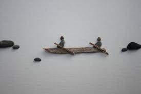 Bilder Mit Steinen Basteln Eine Hubsche Wanddeko Aus Naturmaterialien Maľovane Kamene Kamen Dekoracie Do Bytu