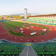 Abigail Perlera desnuda - bare and bold