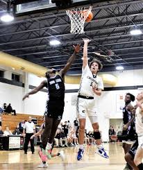 Croatan boys survive late rally in beating Blue Devils 59-56; four Cougars  reach double digits in scoring