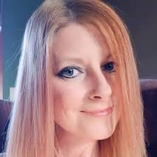 Tonya Graf's Instagram, Twitter & Facebook