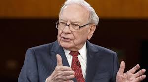 Warren Buffett eats the same thing every year at his charity lunch — here's  what's