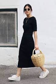 20 Simple Summer Outfits For The Minimal Girl Be Daze Live Simple Summer Outfits Fashion Minimalist Outfit