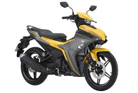 Hd wallpapers and background images. Yamaha R15 V3 Based Y16zr Moped Launched