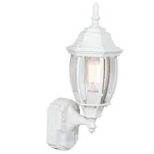 180° white motion activated outdoor integrated led twin head flood light. Hampton Bay Alexandria 180a White Motion Sensing Outdoor Decorative Lamp Manual Hampton Bay Ceiling Fans Lighting