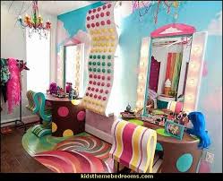Beauty Salon Decor Ideas Beauty Salon Themed Bedroom 1 Jpg 604 491 Beauty Salon Decor Salon Decor Bedroom Themes