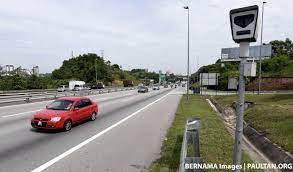 The concessionaire is thinking of installing more of the speed cameras on all six highways under their charge. Empat Kamera Awas Akan Ditambah Di Terowong Menora Lebuhraya Utara Selatan Kp Jpj Paultan Org