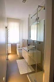 21 Amazing Narrow Bathroom Ideas Decor Home Ideas Narrow Bathroom Designs Bathroom Interior Design Narrow Bathroom