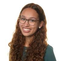 400+ "Tía" profiles