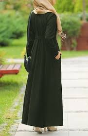 Giy Cik Cepli Tam Boy Ferace Yesil Tesettur Ferace Kap Pardesu Panco Suhneva Moda Stilleri Maksi Elbiseler Abaya Tarzi