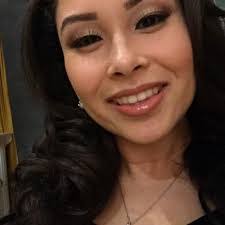 Vanessa Manzanares's Instagram, Twitter & Facebook