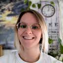 Elena Odinets ... Holly Odom auf xing.com