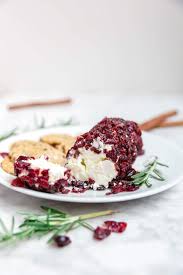 Heat 1 quart of goat's milk until it just reaches a gentle boil. Cranberry Goat Cheese Log A Perfect Gluten Free Holiday Appetizer