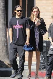 I'm not jared nor do i keep contact with him or his management,so please do not send me messages for him. Who Is Valery Kaufman Meet Jared Leto S Model Girlfriend