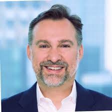 Becca Hood's Instagram, Twitter & Facebook