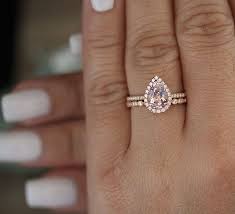Morganite Pear 9x6mm Rose Gold Bridal Ring Set Diamond Etsy Rose Gold Bridal Ring Rose Engagement Ring Ladies Diamond Rings