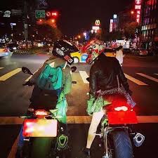 no bike バイクしたい ー 連假沒車騎 bmw bmwmotorrad s1000r s1000rlove bmwlove bmwlife aprilia アプリリア rsv4 バイク ライダー bikes girls motorcycle girl biker girl