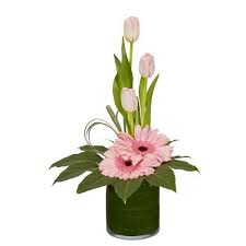 Pretty In Pink Flower Design Oasis Floral Ideas Fresh Flowers Arrangements Modern Flower Arrangements Church Flower Arrangements