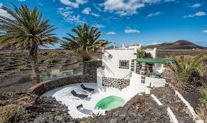 Meilleurs Airbnb A Lanzarote Villas Maisons Typiques Piscines Etc
