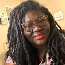 Hey 👋🏾 y'all!!!! I'm Tishia and I'm 4 years loc'd! I'm a full time  Virtual Assistant and I have a few online businesses. I am here to love