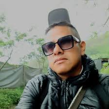 Justicia deberá haber, sino la exigiremos. Estos prófugos de la ley deberán  pagar por todo lo que han hecho contra los colombianos.