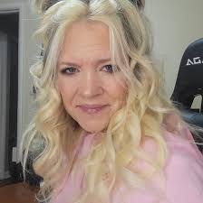 Karen Ledbetter updated her profile picture.