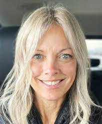 Michelle Binkley's Instagram, Twitter & Facebook