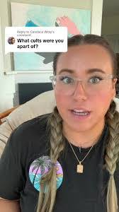 Candace Wray's Instagram, Twitter & Facebook