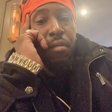 Kevin Hart as a baby is WILD 😭This AI baby clip of him roasting his  teacher in school is the funniest thing you'll see all day.He really said  that out loud… and