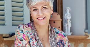 Birgit schrowange (* 17 april 1958 in nehden) is a german television presenter. News Birgit Schrowange Geht Neue Wege