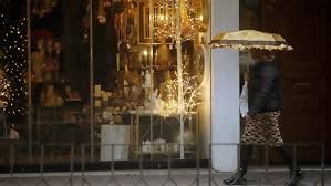 Εμμανουελα εμμανουήλ, μανώλης, μανωλιός, μανώλας, μανόλης, μανουήλ, μάνος, μανούσος, μανουσάκης, μανουσάκι. Posoi Kai Poioi Bgainoyn Se Anastolh Ton Dekembrio