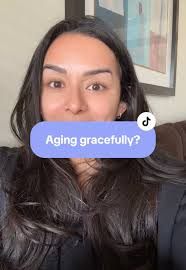 Danielle August (@hvuk3v1)