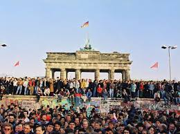 Rund ein viertel der deutschen weiß nach einer repräsentativen umfrage nicht, dass am 9. Mauerfall Jugendopposition In Der Ddr