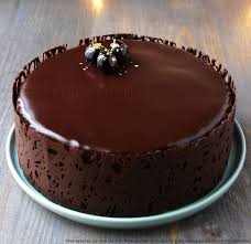 Entremets Facon Foret Noire Au Chocolat Et Cerises Amarena Les Epices Rient Recette Dessert Cerise Amarena Gateaux Et Desserts