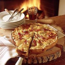Schwabischer Sauerkrautkuchen Rezept Sauerkrautkuchen Sauerkraut Lebensmittel Essen