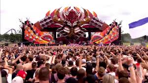 De eerste editie van het total loss festival van snollebollekes gaat zaterdag toch een beetje door. Defqon 1 2018 Snollebollekes Links Rechts Crowd Control Youtube