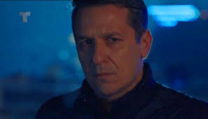 Getting tips from Cesar! I love when they watch TV. Kaya&Keta