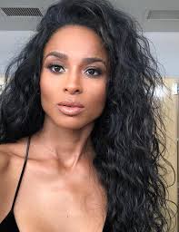 Who should play the female lead in the tv series?