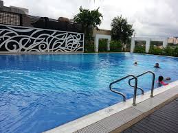 We are also adjoined to the largest shopping mall in malaysia and the 7th largest in the world, 1 utama shopping centre. Swimming Pool Picture Of One World Hotel Petaling Jaya Tripadvisor