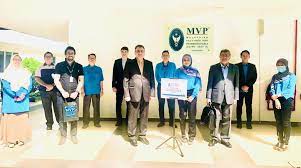 Mvp produces myvac brand of quality live and inactivated vaccines that are safe and effective as the vaccines are produced in accordance with department of veterinary's good manufacturing practice (gmp) certified facilities that strictly. Malaysian Vaccines Pharmaceuticals Sdn Bhd Facebook