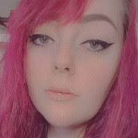 Amanda Sund's Instagram, Twitter & Facebook