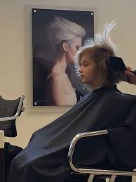 Naperville's tricoci mario hair salon provides the best deals and steals on all cosmetic products. Mario Tricoci Hair Salon Day Spa Gift Cards And Gift Certificates Skokie Il Giftrocket