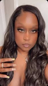 Photo dump from last night... @gennationforlife Author & actress Genesis  Harris in the BLDG #badgyalnewnew #LezBFriendsreality #hbic #racetoHedonism  #hedonismofatlanta #bosslife #wapzrealityradio  #thehardestworkingwomaninentertainment ...