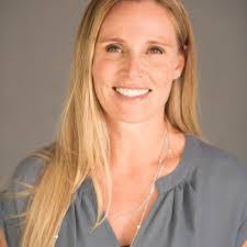 Elisha Vasquez's Instagram, Twitter & Facebook