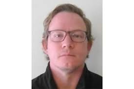 THE SIDELINES : Roger Kingdom Beaten in Hurdles by Colin Jackson in  4-Nation Meet