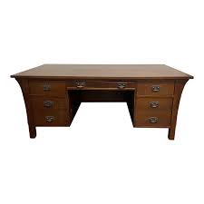 Barn furniture offers wide selection of stickley furniture since 1945. Stickley Furniture Executive Mission Oak Desk Original Price 13 325 Design Plus Gallery