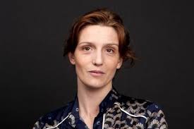 Bruno nogueira namorou durante vários anos maria rueff. Envolto Em Misterio Como Comecou O Namoro De Bruno Nogueira E Beatriz Batarda Nacional Flash