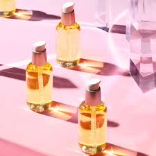 Curious about a natural way to help prevent hair loss ? An Editor S Function Of Beauty Custom Hair Serum Review Hair Serum Beauty Products Drugstore Function Of Beauty